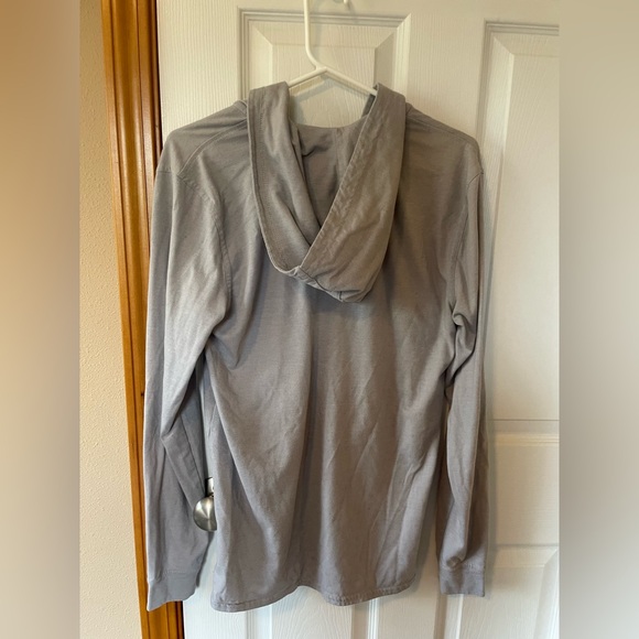 The North Face Hooded Shirt - Picture 3 of 4